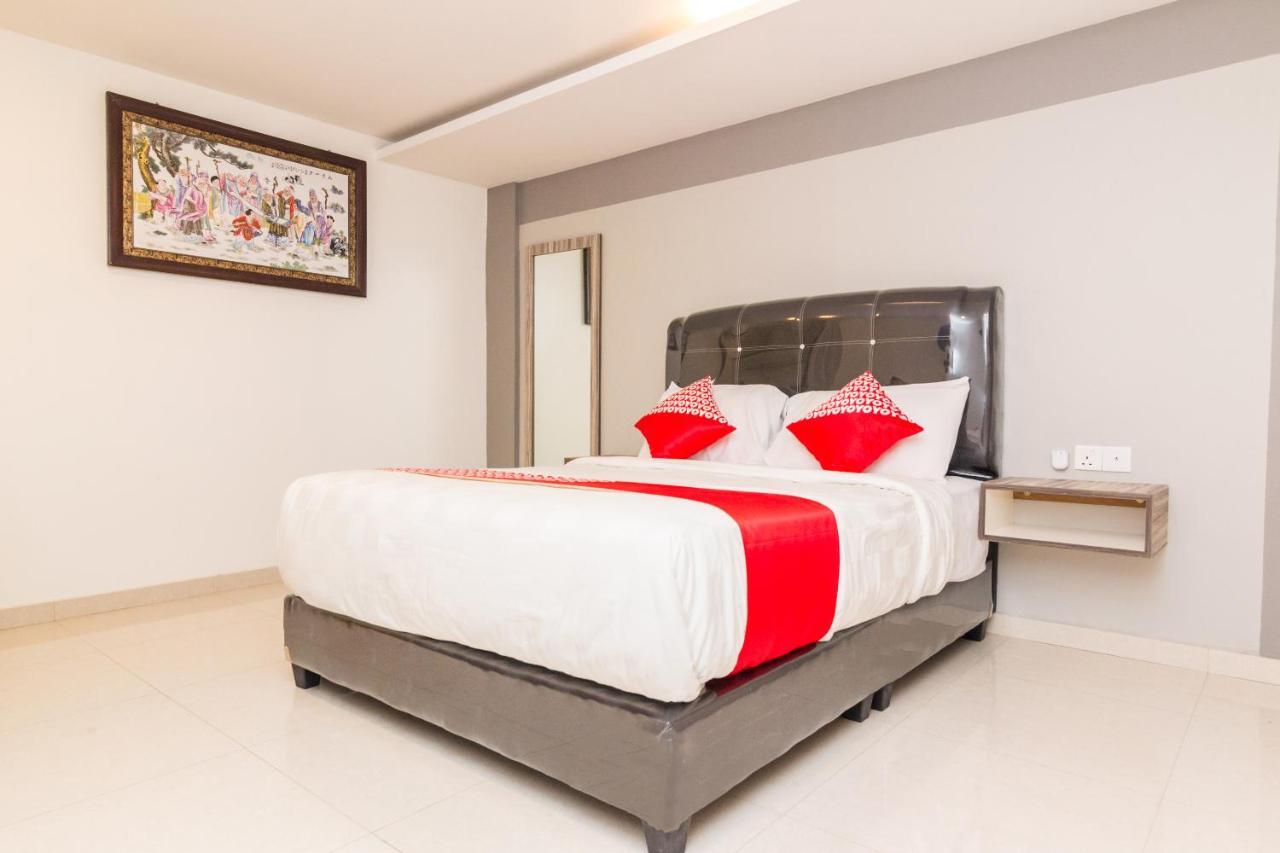 Oyo 1223 Hotel Bahari Batam Luaran gambar